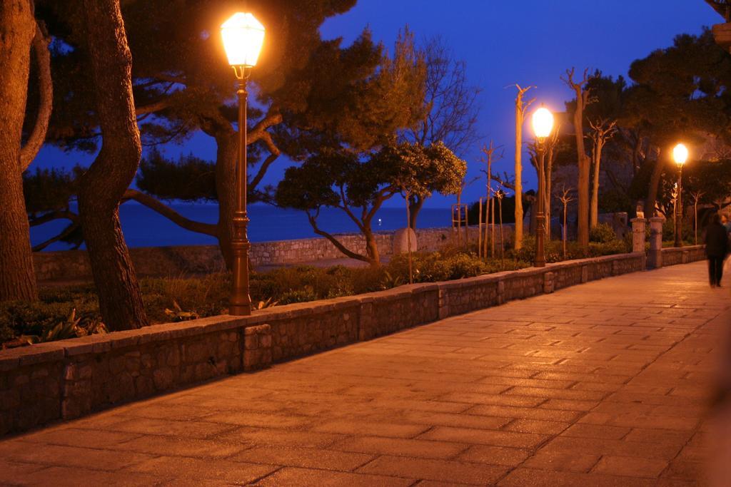 דירות קרק Blue Bench Krk חדר תמונה